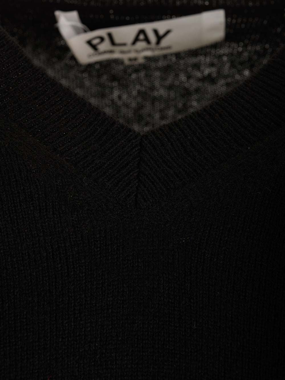 Comme Des Garcons Play Crew Neck Wool Sweater Knitwear - Nero | 7cbd014c0d93faac9c82125b1a99bddd2dbfb41f