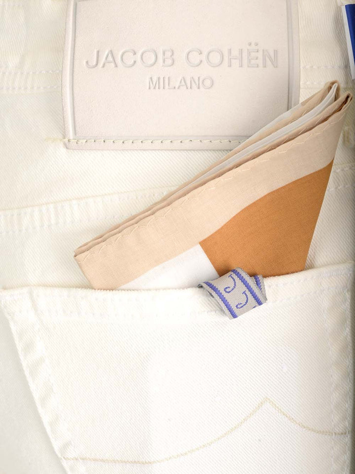Jacob Cohen Scott Trousers - Bianco | a821ba3c2b059b6c0907d1cdf00f34fa3e241bbd