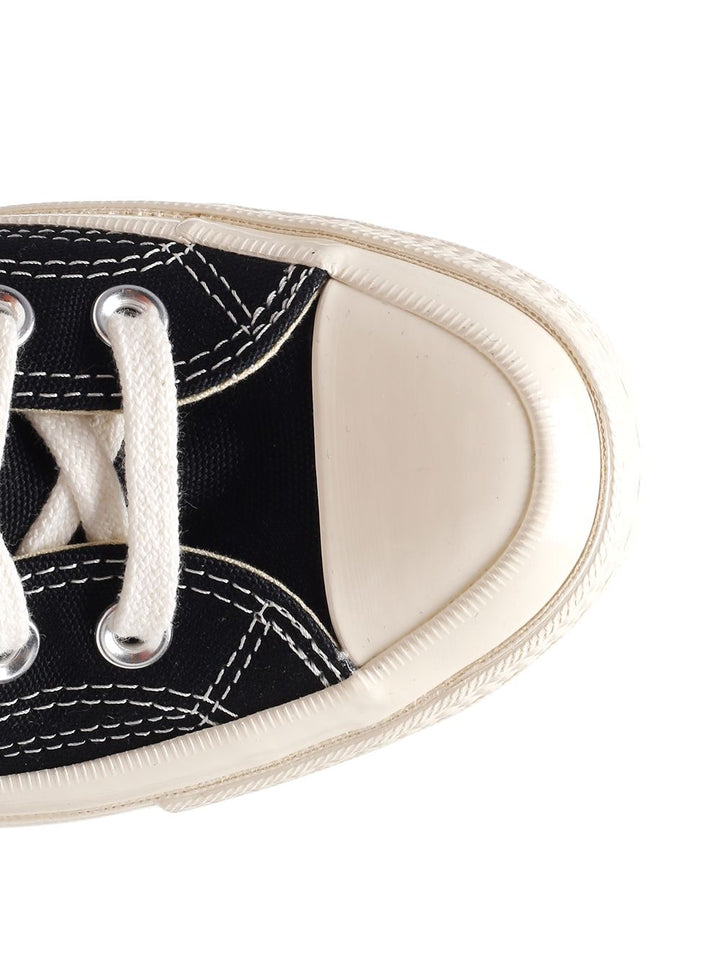 Comme Des Garcons Play Black Low-Top Converse With Red Heart Sneakers - Nero | 3d704c1b2d2f7625a6a034a9fd05c0f9d5afefe0