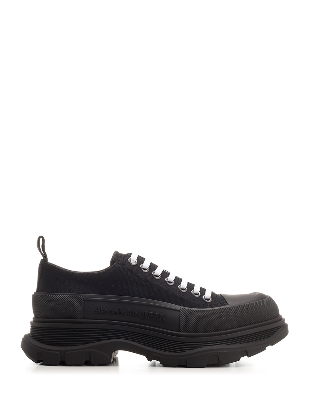 Mcqueen Tread Slick Lace-Up Shoes - Nero | ca57e6c5d16f23aea142525e0e902bdf32b8cd1e