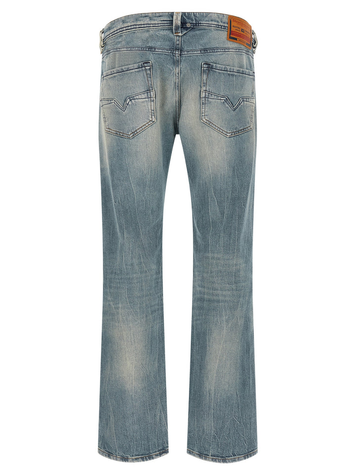 Diesel 1985 Larkee Jeans - Celeste | 4ca4558ab75055e8b4b03e8d01e01d2d95666573