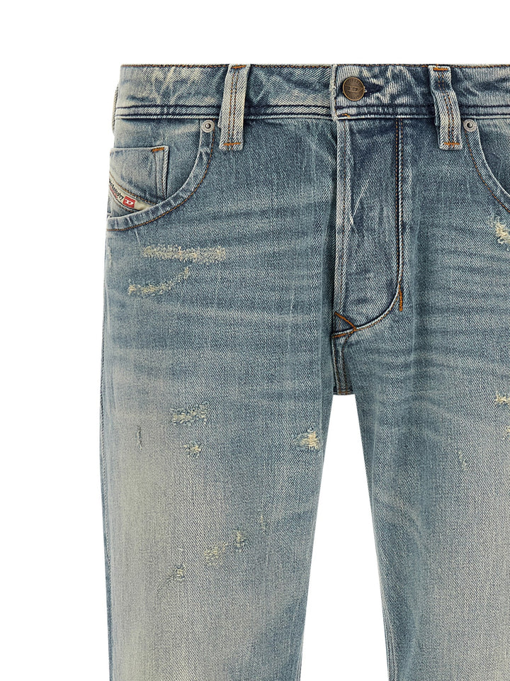 Diesel 1985 Larkee Jeans - Celeste | 0eb35a2f6d269c5f387e154d37925770b54d7da2