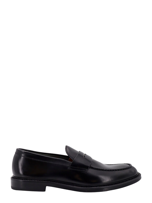Mocasín de piel