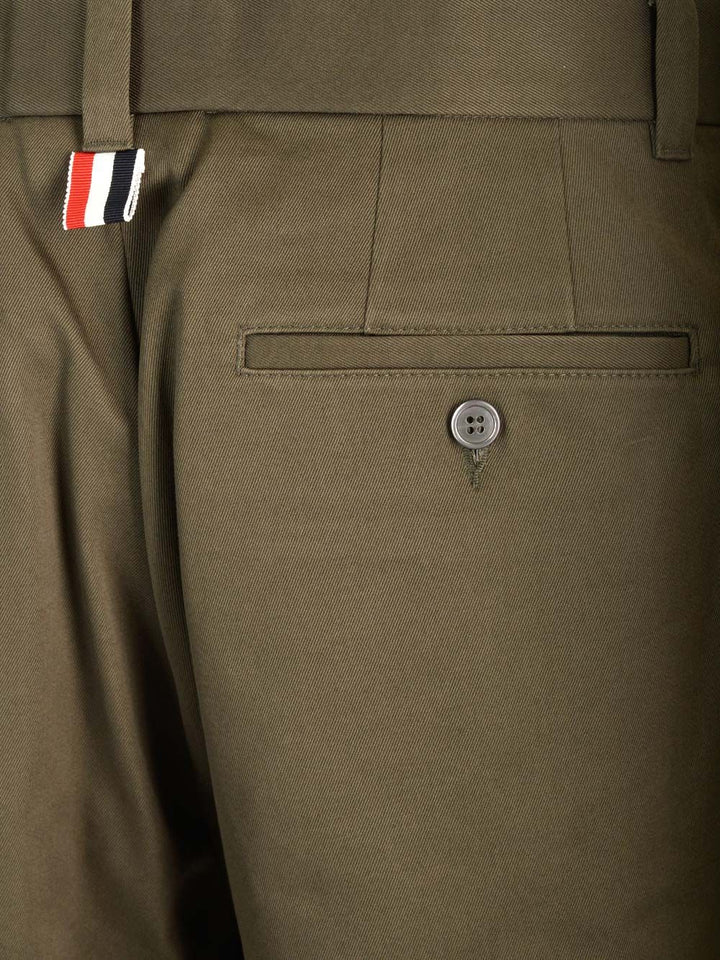 Thom Browne Relaxed Pleated Trousers - Verde | 2c06de9dfa1c847f1e5413327613f411cc5573db
