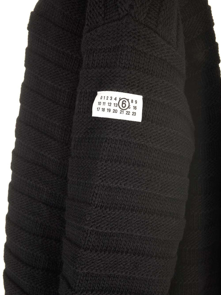 Mm6 Maison Margiela High Neck Sweater Knitwear - Nero | 0630aaa1dbc5075e7d5b417ea9a75af0cb5df194