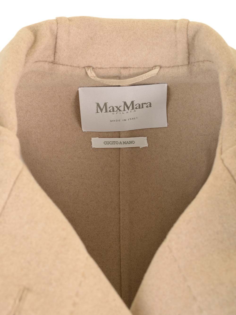 Max Mara Arturo Coats - Beige | 408ff65e7fa245a8a86b846140e101c252504d99