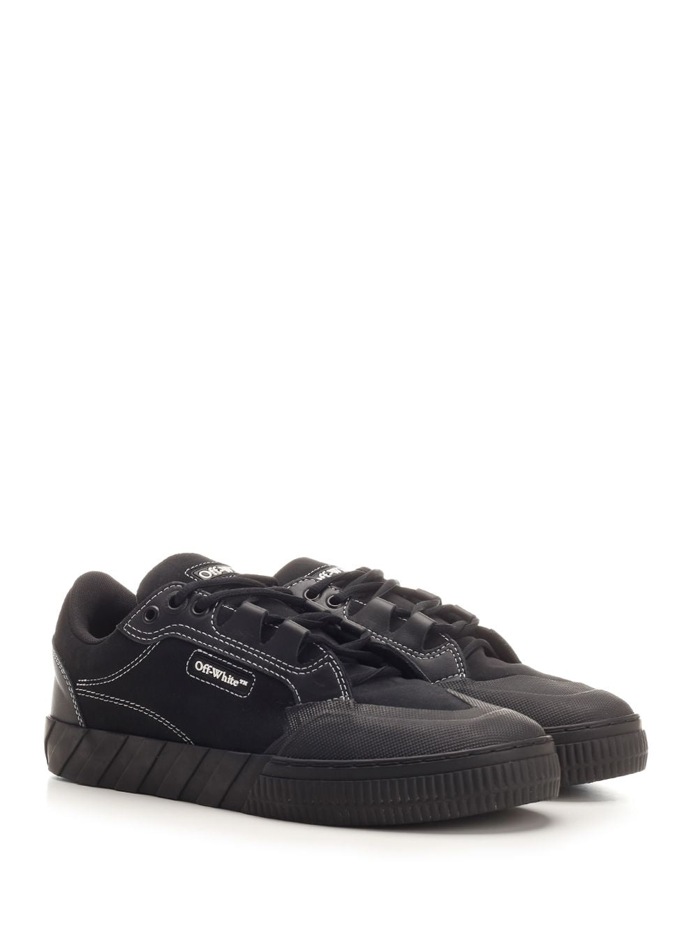 Off-White Vulcanized 779 Sneakers - Nero | 32e6bb15572377bfac970032b08bcbbccf6b0601