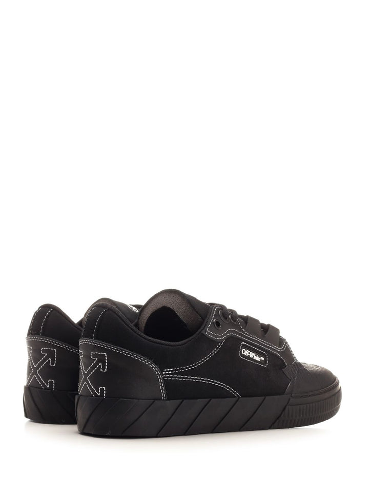 Off-White Vulcanized 779 Sneakers - Nero | a50bc0fc162b775d1f11acaf38b0f522b1054e28
