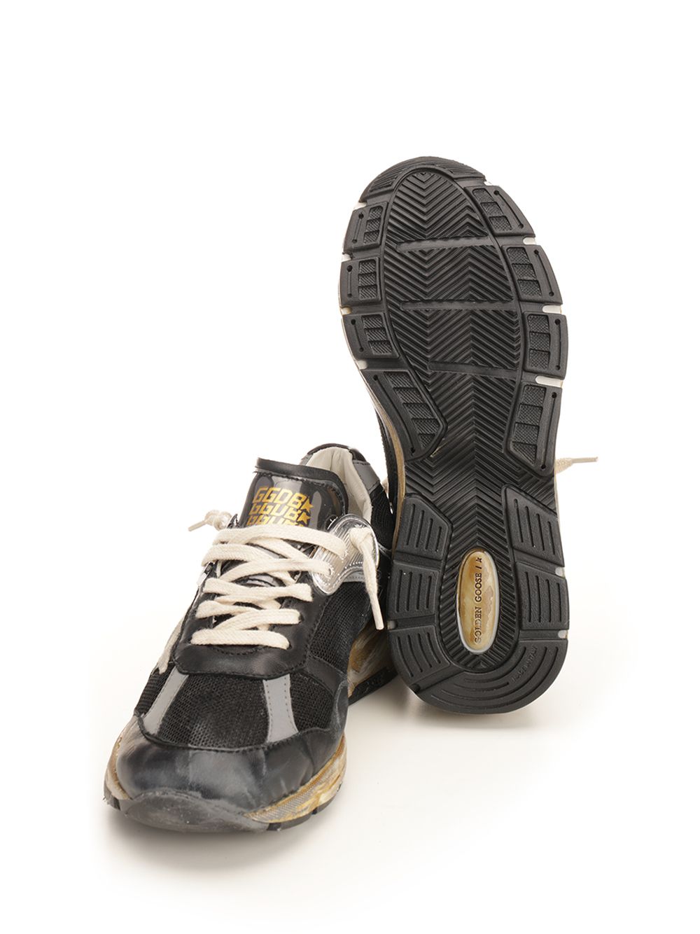 Golden Goose Deluxe Brand Dad-Star Sneakers - Nero | a1bb7f2e1a8be8029d20028de1b4a09d384f4f68