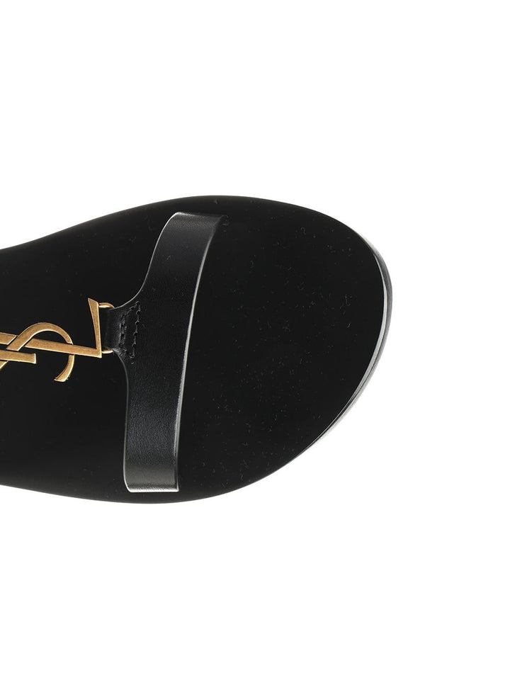 Saint Laurent Cassandra Sandali - Nero | b44ecb827d1c23bfc349257a3280bbca4530375c