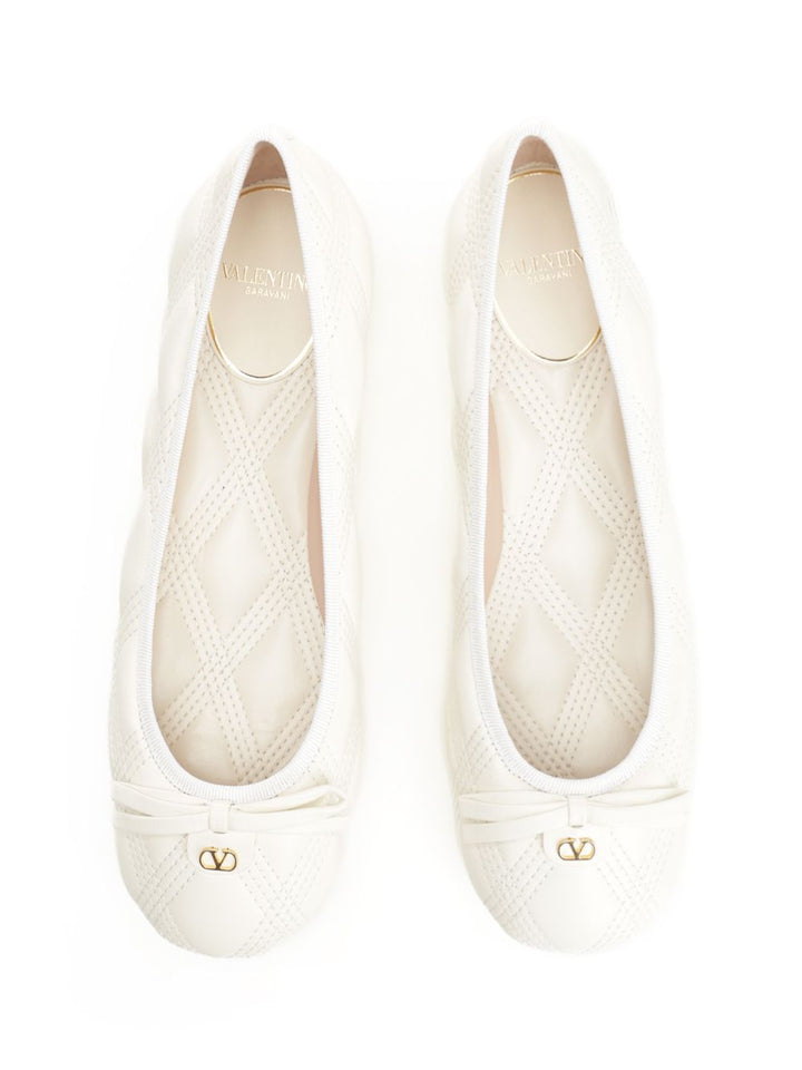 Valentino Garavani Nappa Leather Ballerinas Scarpe basse - Bianco | 80d497b69fb18fbafd86a1a2702e1517b17fab20