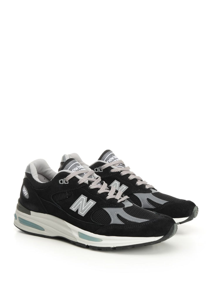 New Balance 991 Sneakers - Nero | a2e8c3f8c516d5ef47a257e7ff6b5079b3a5f3c9