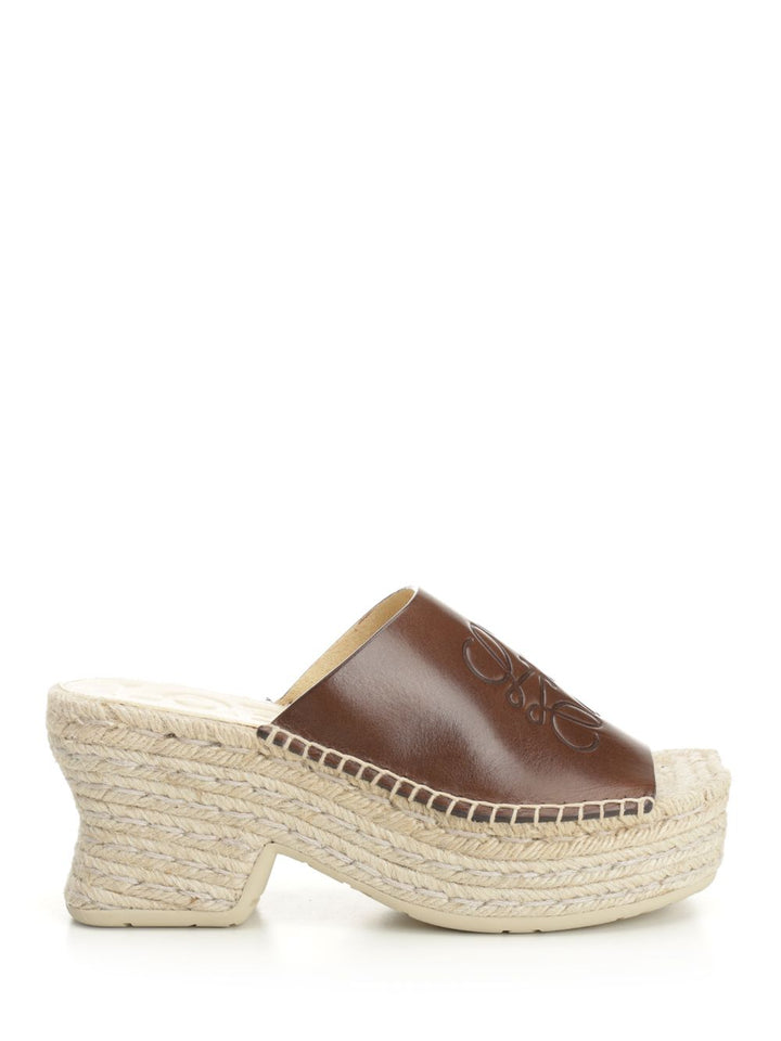 Loewe Petal Platform Espadrilles In Vegetable Tanned Calfskin Sandali - Marrone | 82e7c0c6bb7ab956f00741085b89bc37572f7e06