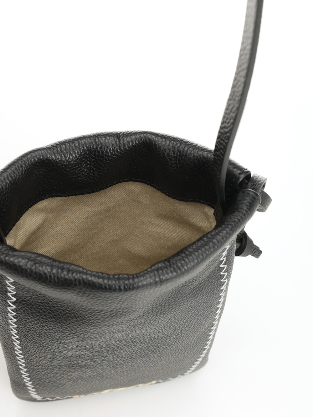 Marni Leather Phone Holder Handbags - Nero | d5d72b8881c51abfd0aef913a0fa60464a7fb351