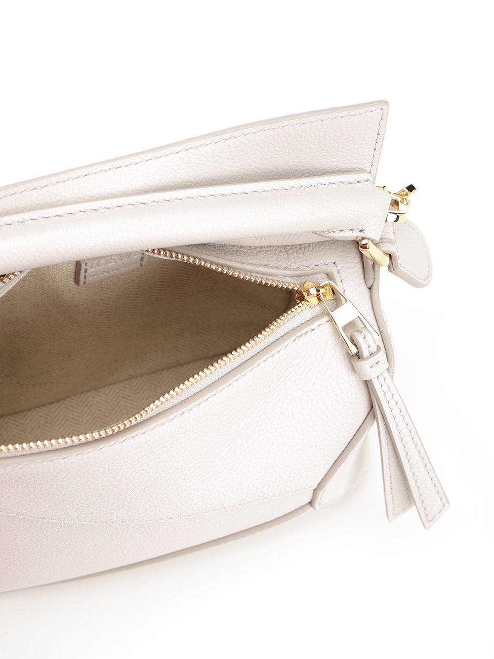 Loewe Puzzle Edge Handbags - Bianco | 52a7cce51bcf7c8599266ebf2764caed9b24665c