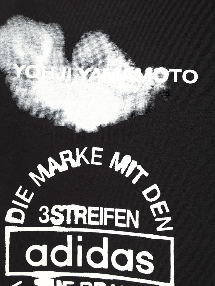 Adidas Y-3 Y-3 Graphic Short Sleeve Tee T-Shirt - Nero | b51156b6275bb0313068a5e00ee6d928ceecd69d