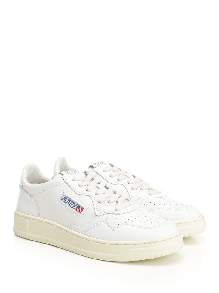 Autry  Medalist Low Sneakers - Bianco | 64cacbb2d1b0b60fe99dd2e54df6b753e2e44b16