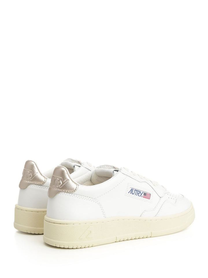 Autry  Medalist Low Sneakers - Bianco | a4d5571e0efd13d9a1f9a86c140f1f48c82da42f