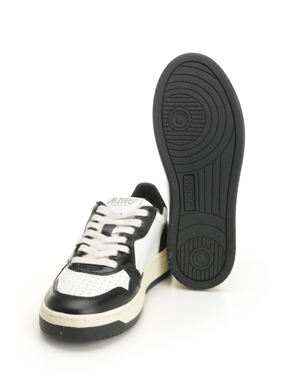 Autry  Medalist Low Sneakers - Nero | 7f8c12427d36ea1b52a7a62c08f4873a52f9613c