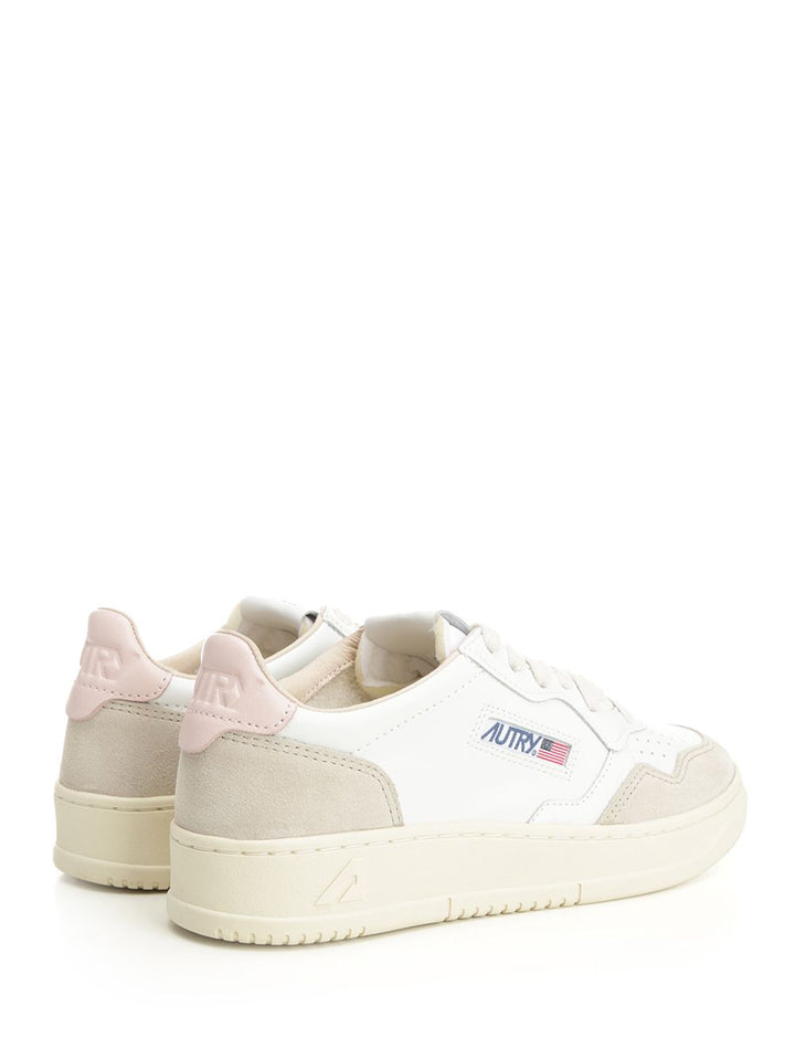 Autry  Medalist Low Sneakers - Rose | 4710e42784a58c22a5a948f311fab75dcaa84464