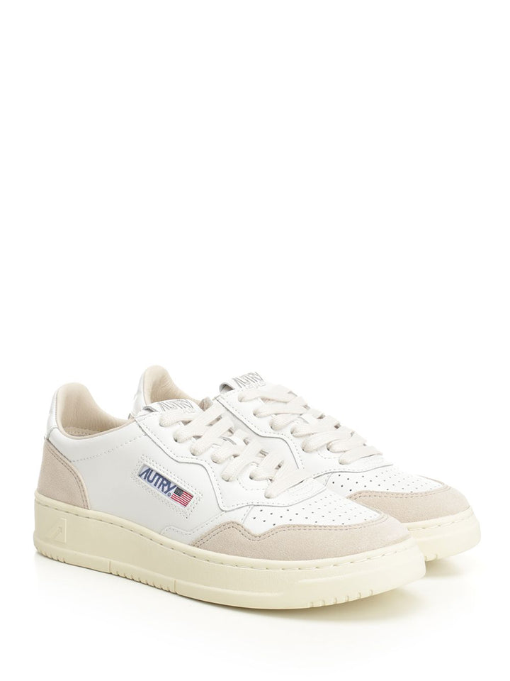 Autry  Medalist Low Sneakers - Bianco | da4d4118c15eef1f9c4db97a97562ac00bd62358