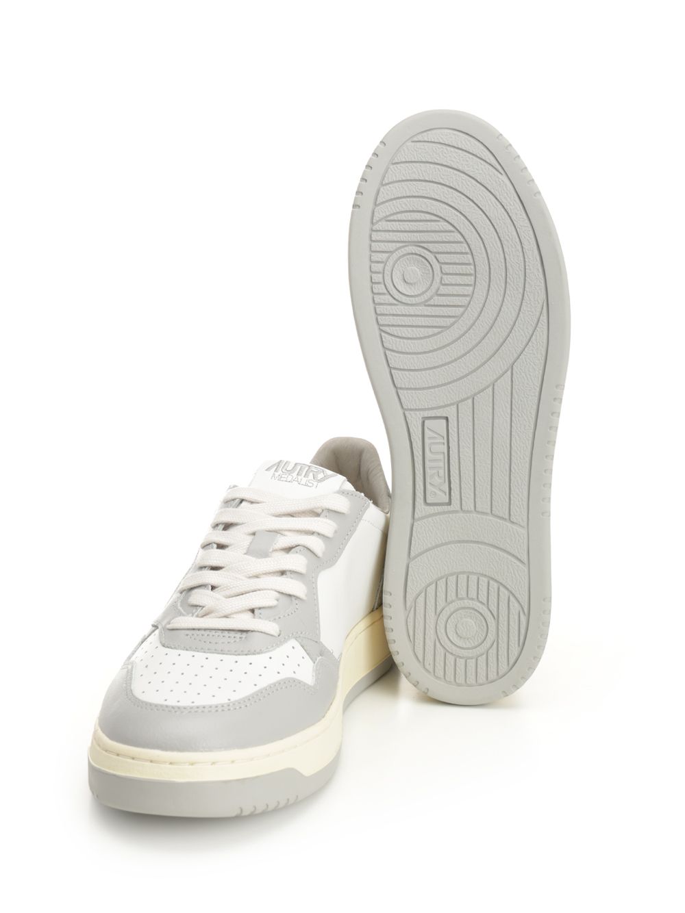 Autry  Medalist Low Sneakers - Grey | 7e2e4b9ac5f9c794e0725acd0cd89147786e7dd7