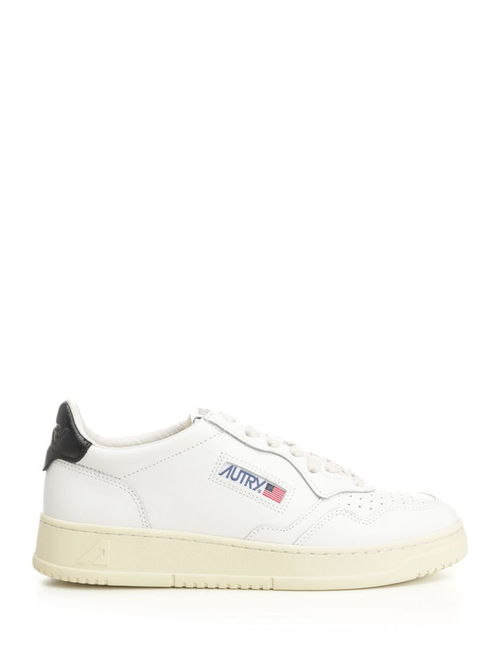 Autry  Medalist Low Sneakers - Nero | dec7c3948c5647e10b47d7ecdf2953c9e2906ff8