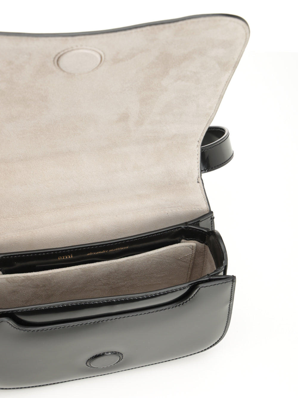 Ami Paris Paris Handbags - Nero | a5363c76c9e10936b35199607468d8f499b39ecd