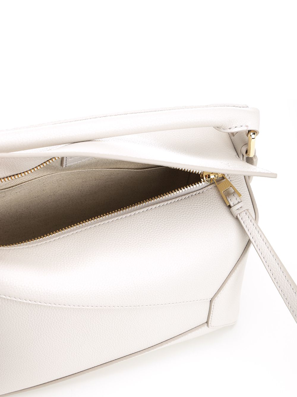 Loewe Puzzle Edge Handbags - Bianco | 4ddaa44e4216efb15f3f121400e79e5e0a5a751f