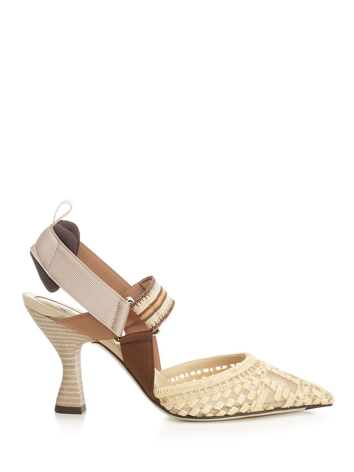 Fendi Colibrì Decollete - Beige | 2255159bc2458fea41bd69ceb24bd77f786d7729