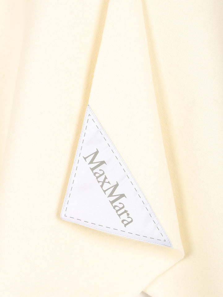 Max Mara Asymmetrical Poncho Scarves And Foulards - Bianco | 800d18fbdcaabcfd79f49564836fb0dd145c56f9
