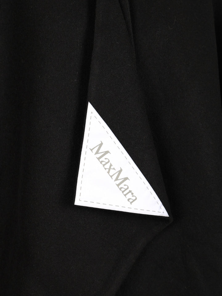 Max Mara Asymmetrical Poncho Scarves And Foulards - Nero | 2ac3a8bfb9293ec2b24ccb26bedc2f7e71577f23