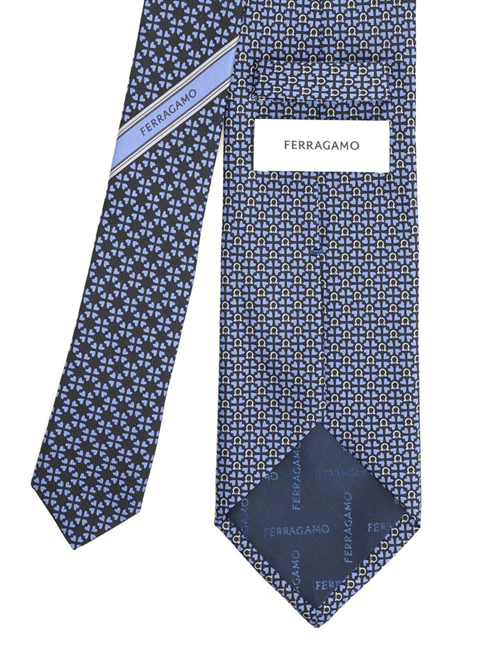 Ferragamo Silk Tie With Gancini And Hearts Print Ties And Bow Ties - Blu | 95f7b3408ad580f5a9443e50b3b674479968b591