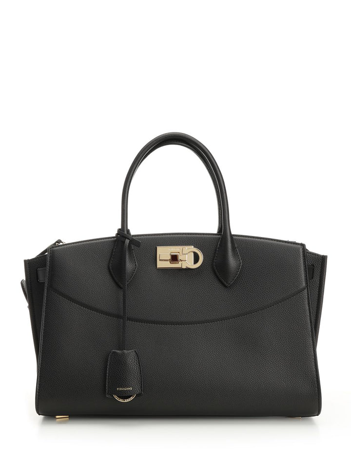 Ferragamo Top Handle Bag Handbags - Nero | 34ba00c8da67e68ff5f82ebd514457767dd0535c