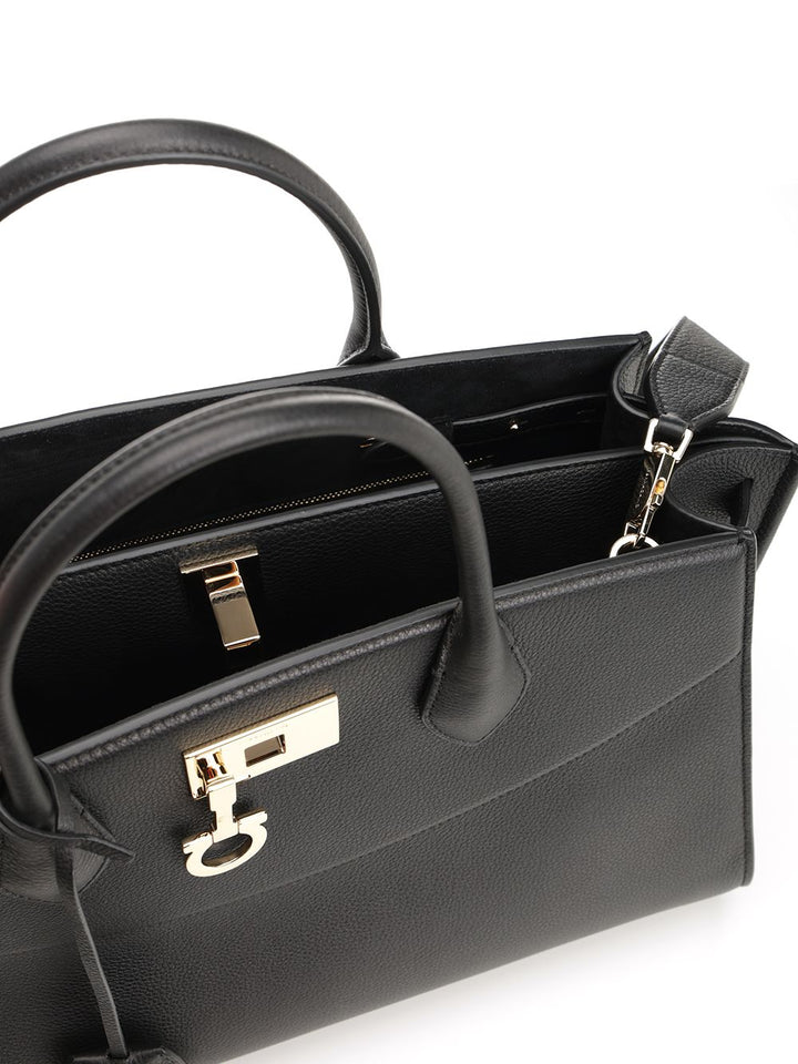 Ferragamo Top Handle Bag Handbags - Nero | 477d63f23ae020ab7977fdc98a5ca3b60e354ef2