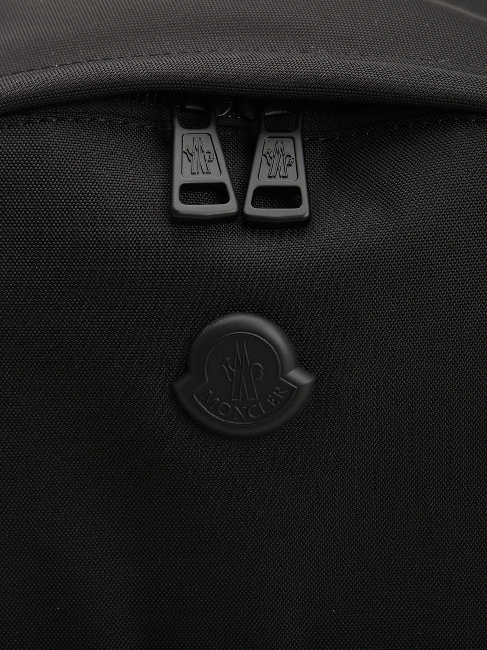 Moncler New Pierrick Zaini e Valigie - Nero | 2ede7b373156bbd424eef50e4218a0b96970135c