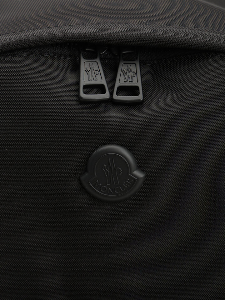 Moncler New Pierrick Zaini e Valigie - Nero | 2ede7b373156bbd424eef50e4218a0b96970135c