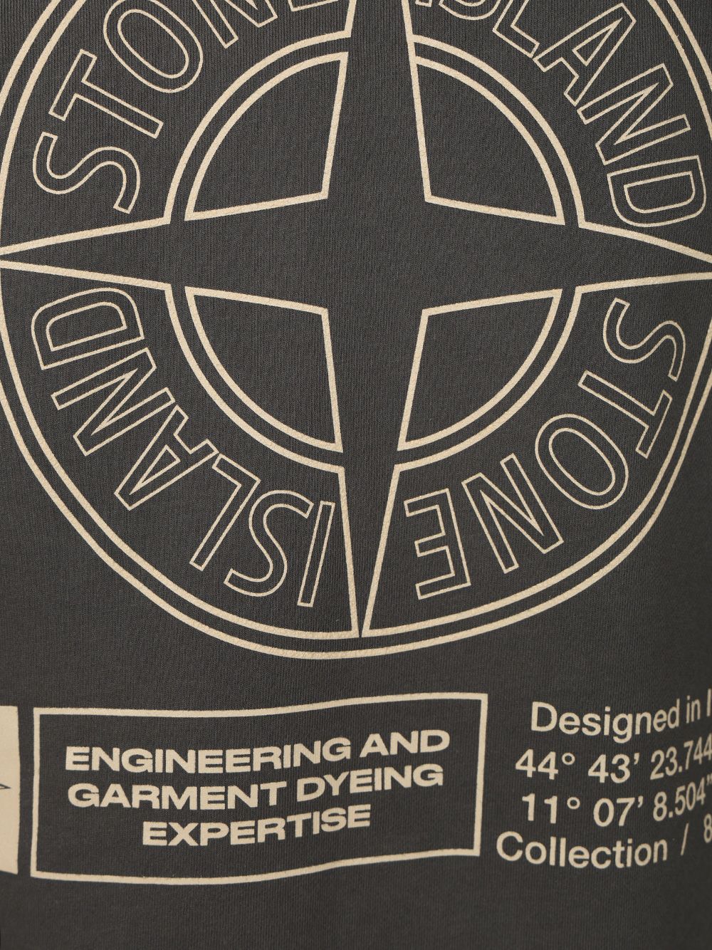 Stone Island Oversized Crewneck Sweatshirt Sweatshirts - Grey | 154effd6d13359232a395f9b4cb904c3435e067d