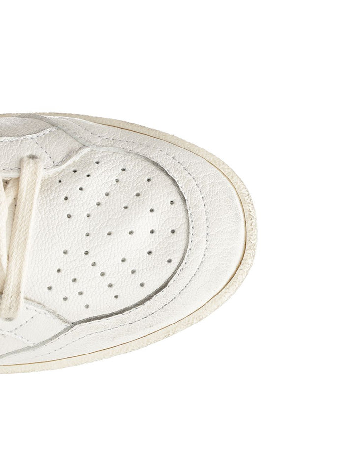 Golden Goose Deluxe Brand Ballstar Sneakers - Bianco | e3df883c6d224537b877d67620a30c8de6c48d60