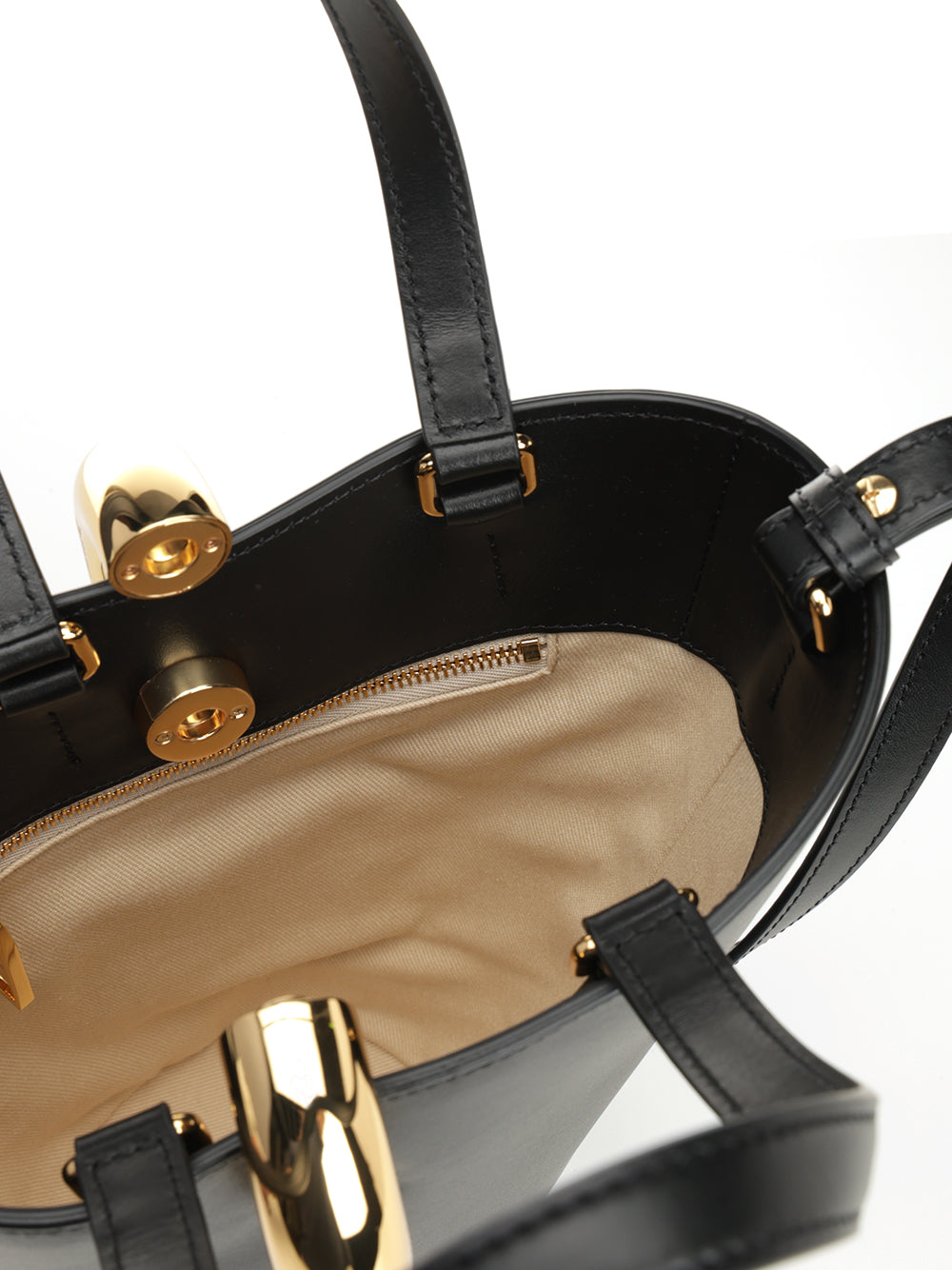 Jacquemus Bambola Handbags - Nero | f2e9cbc2bd46267ca78a32ba7218bd6791ef1a3f