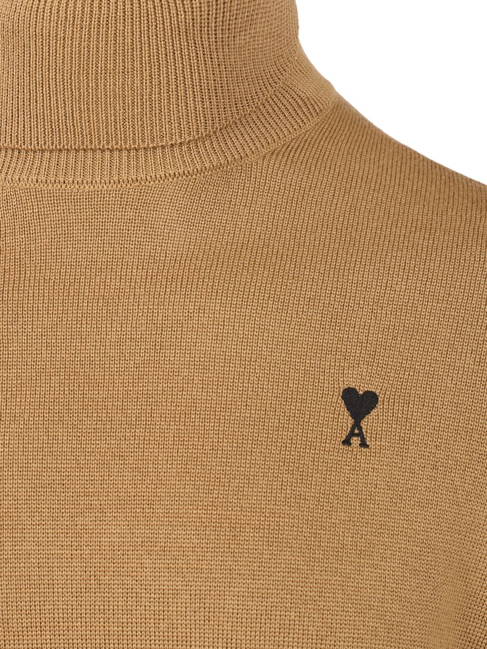 Ami Turtleneck Sweater Knitwear - Beige | ae90a7ce26051ca444c2a75c946730f5cb6bd092
