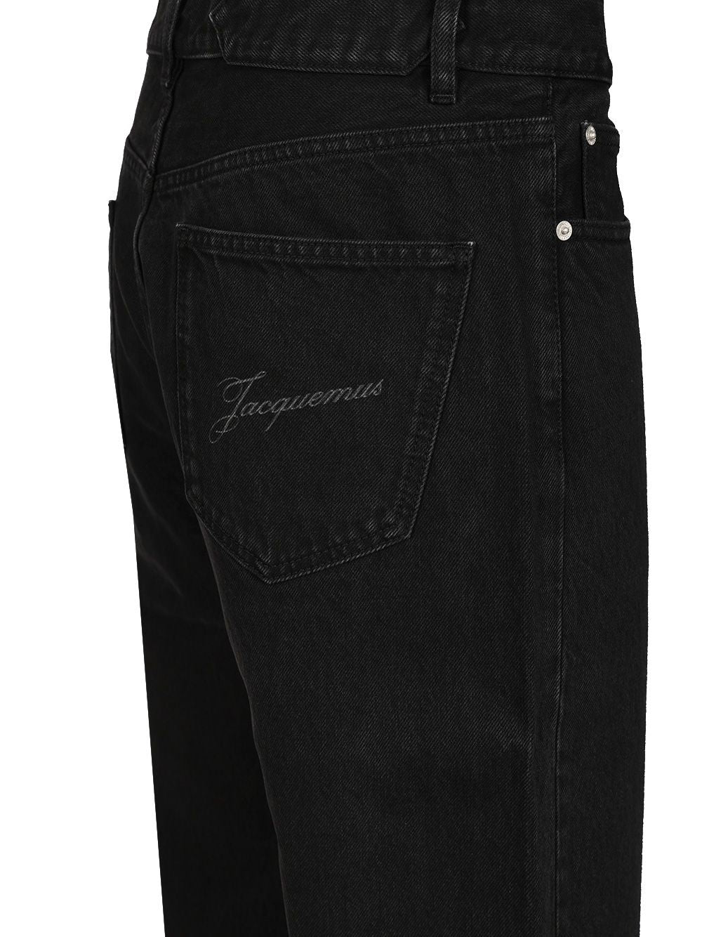 Jacquemus Straight  In De-Nîmes Denim Jeans - Nero | e4ca7b03a395fd477cc79074e73235d546986e10