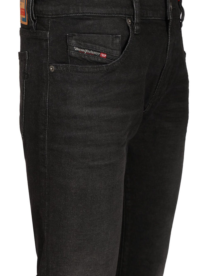 Diesel 2019 D-Strukt 0kial Jeans - Nero | 7dca566da74ccd8191ded861cd3d7fb35ffa62cf