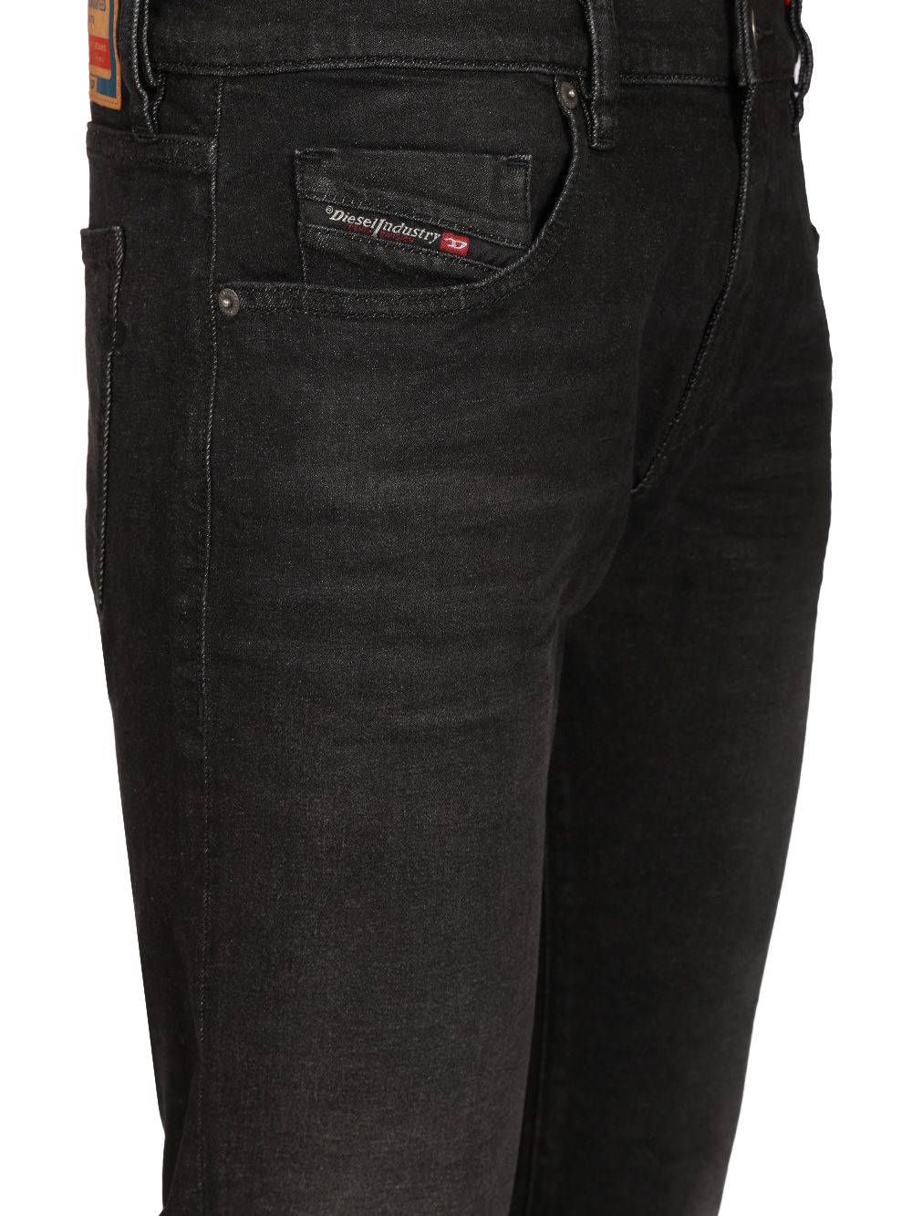 Diesel 2019 D-Strukt 0kial Jeans - Nero | 7dca566da74ccd8191ded861cd3d7fb35ffa62cf