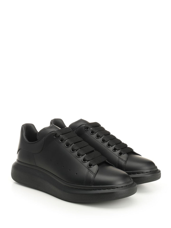 Mcqueen Oversize Sneakers - Nero | a8bf737ee3c82b993918dae0cdab143a678437d1