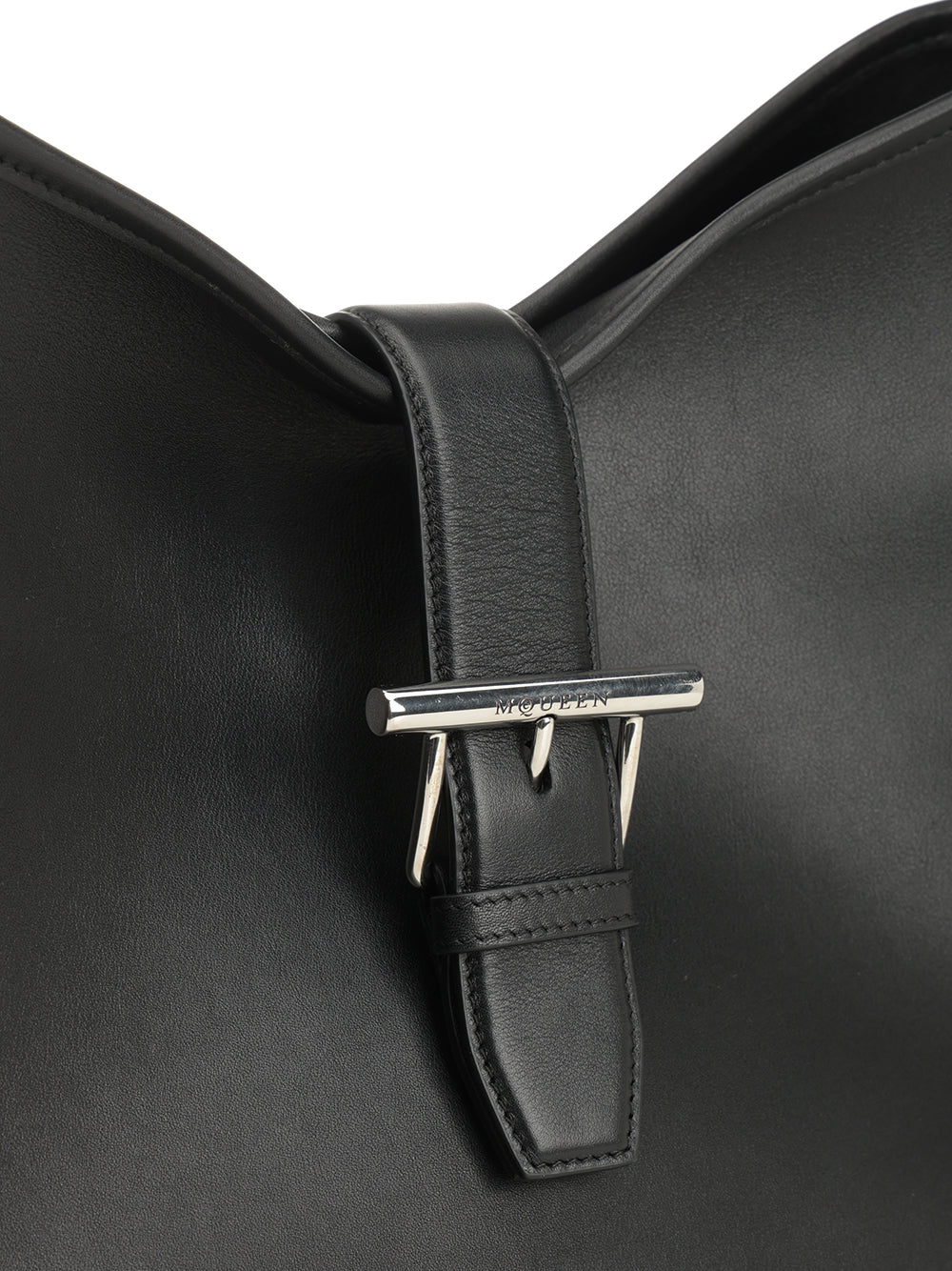 Mcqueen T-Buckle Shoulder Bag Shoulder Bags - Nero | b8551c0a6e33d8e710ff5a4709a8ba2018a69c61