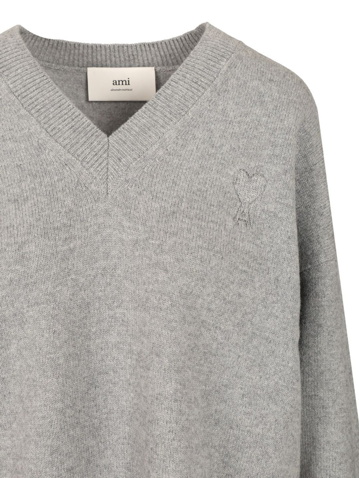 Ami V-Neck Sweater Knitwear - Grey | 1959ab22aabd4090ae07fa336d7f731e24b98827