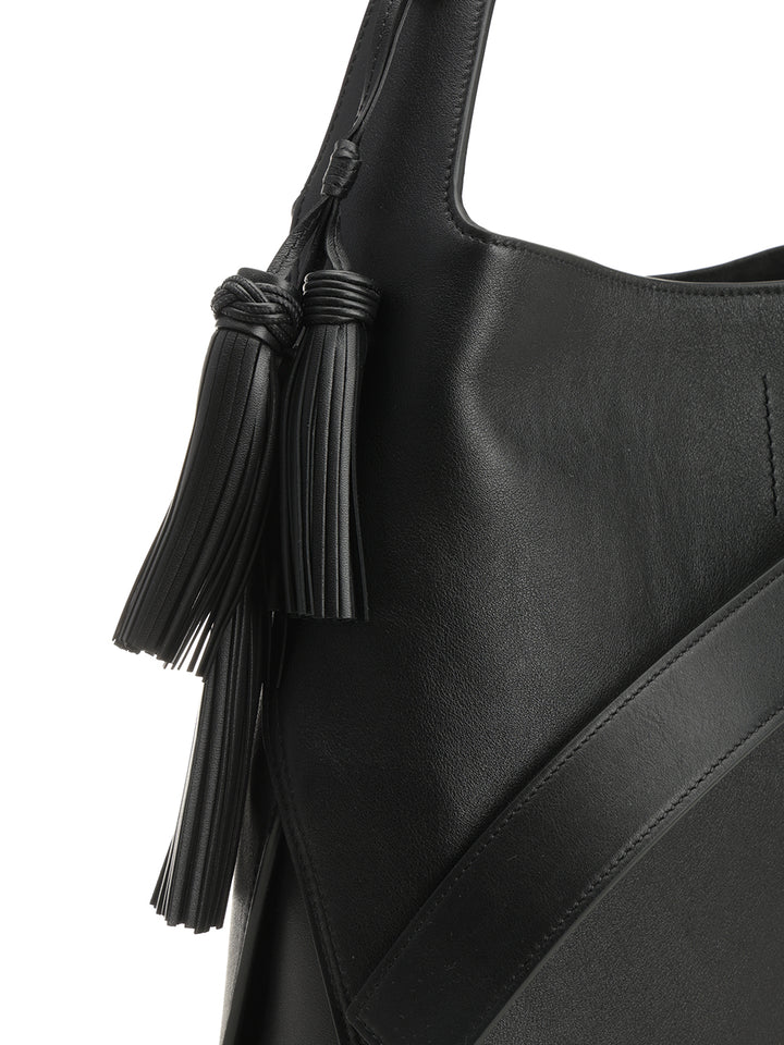 Givenchy Belted Shoulder Bags - Nero | a4981a3d25b6b5e21eaae6792fa8dbdaf4a2c13a