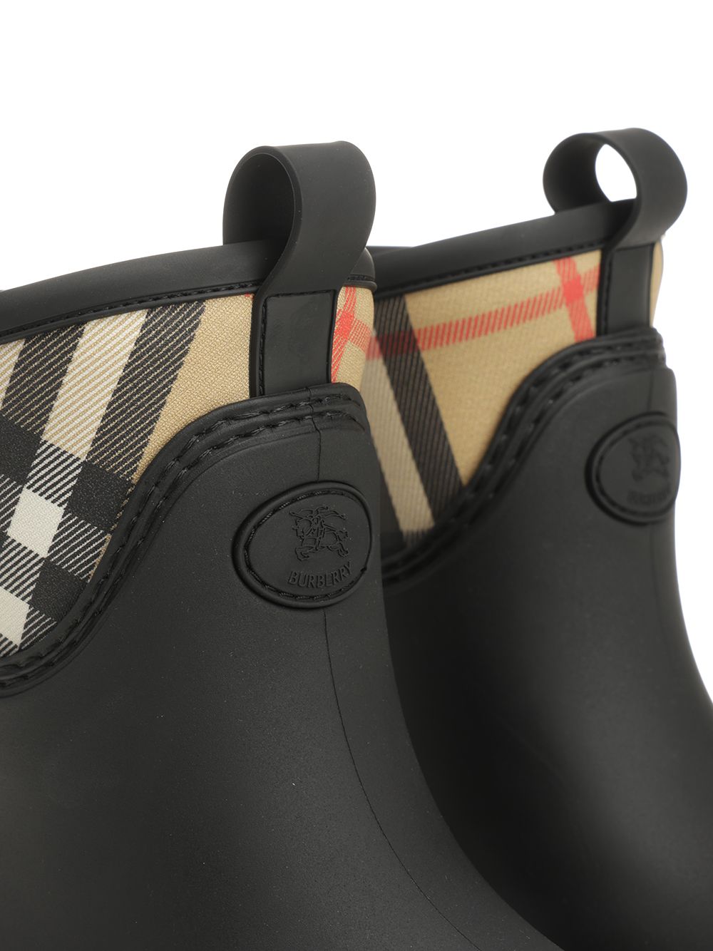 Burberry Marsh Stamp Rubber Ankle Boots - Nero | ccc0c17d55477f119a1fb7acc0920a177ab8c4d8
