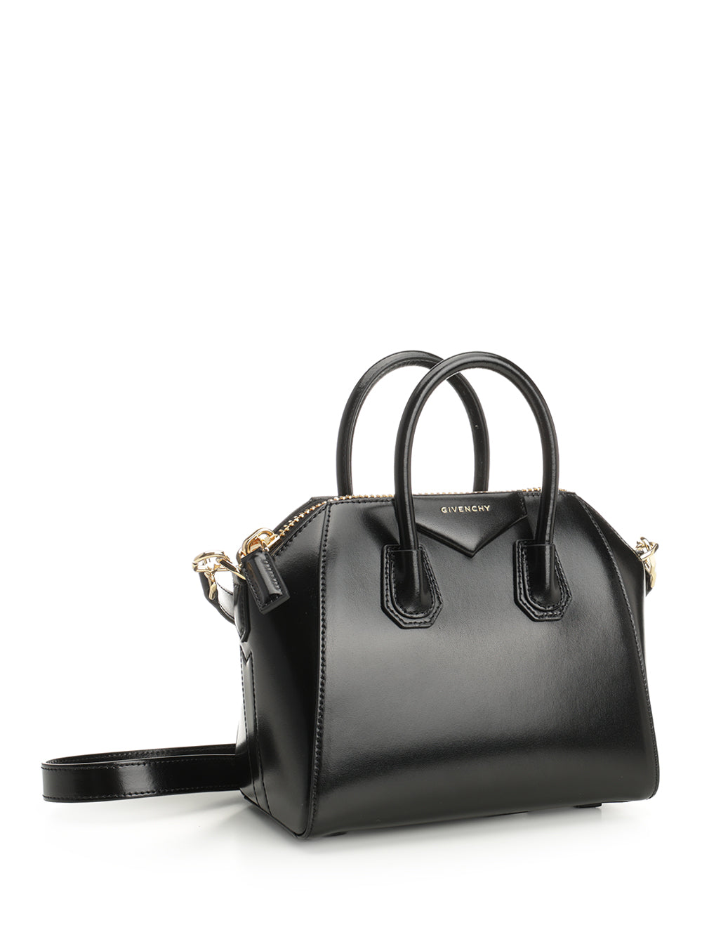 Givenchy Antigona Handbags - Nero | f3daea452e001a2e217fd2553277978e71e25df7